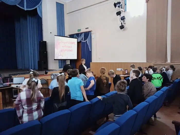 " Выбирай СПОРТ! Выбирай ЗДОРОВЬЕ!" - час здоровья