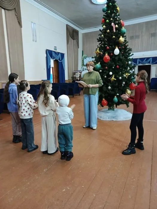 "Зимние праздники на Руси- от Рождества до Крещения"- фольклорные посиделки