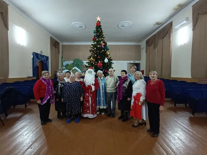 «Праздничный хоровод»-Праздничный огонёк