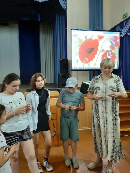 чем опасен мак
