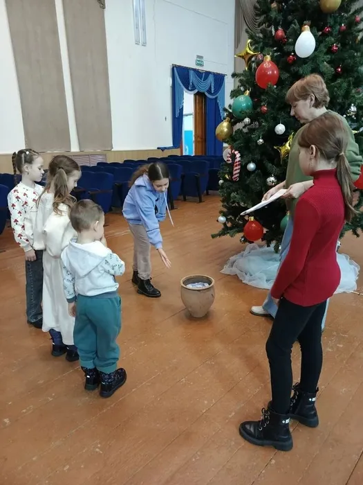 "Зимние праздники на Руси- от Рождества до Крещения"- фольклорные посиделки