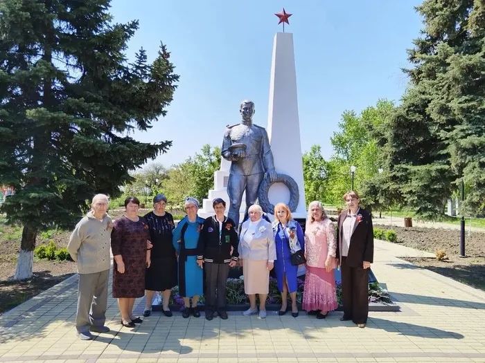 «И кружится в вальсе Победы страна»- Литературно-музыкальный час