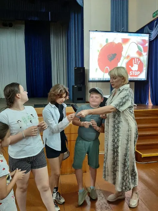 чем опасен мак