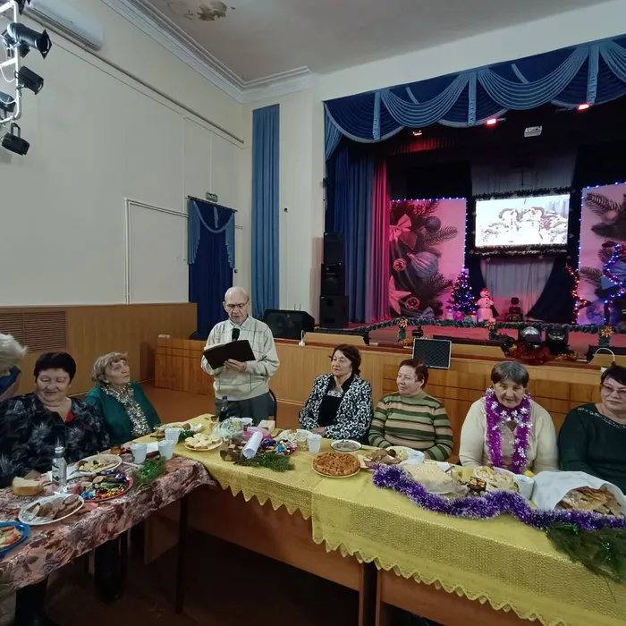 «Ель под которой согреваются сердца»-праздничный огонек