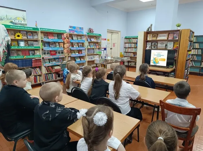 «То, что из книг взято – дороже жемчуга и злата»-час мира и добра
