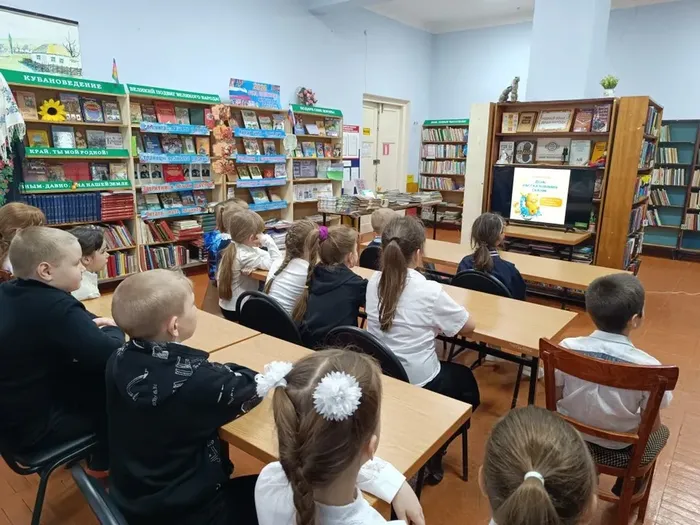 «То, что из книг взято – дороже жемчуга и злата»-час мира и добра
